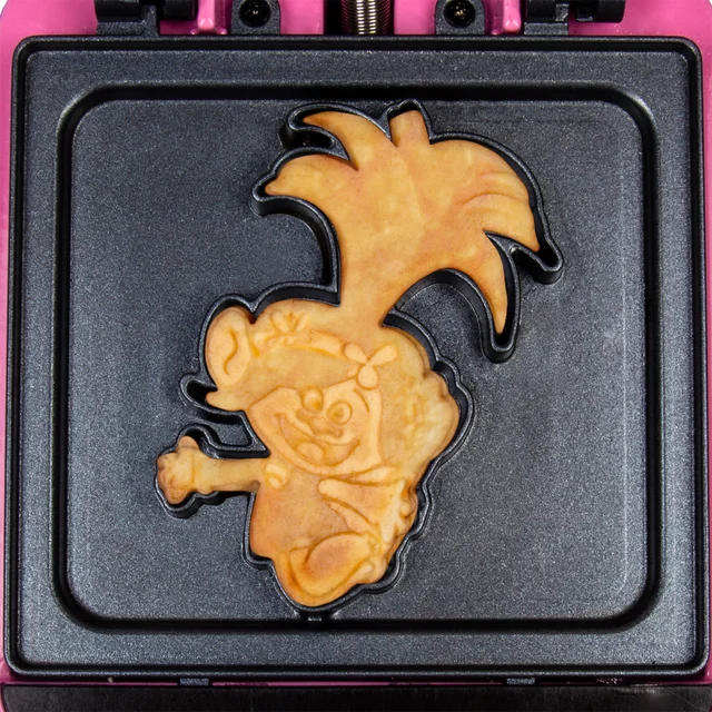 Trolls Waffle Maker